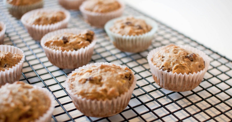 Cupcakes with cedar nuts.jpg